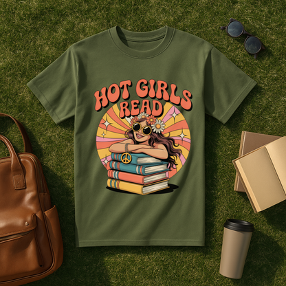 Retro Hot Girls Read T-Shirt