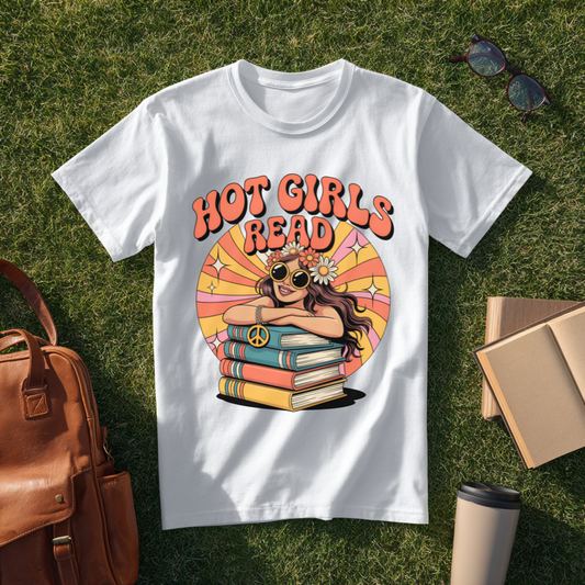 Retro Hot Girls Read T-Shirt